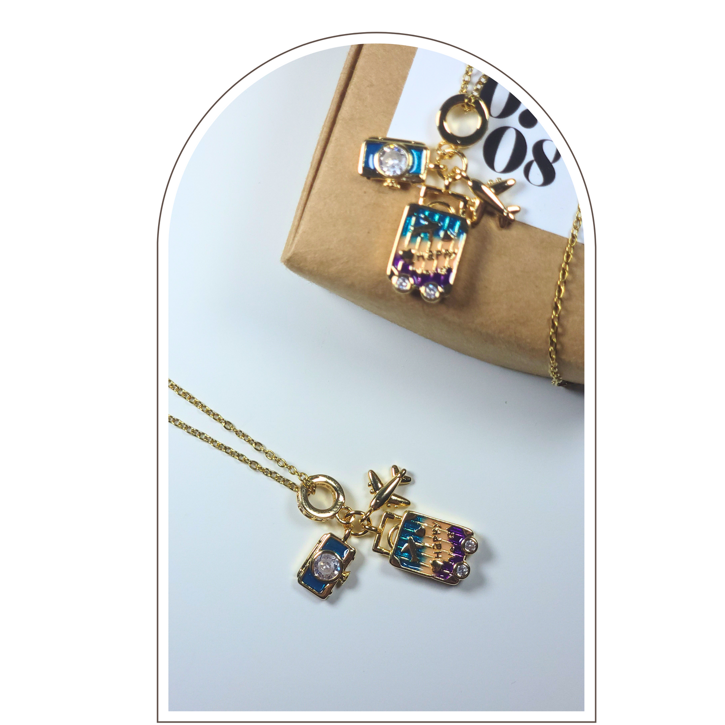 TRAVEL NECKLACE B