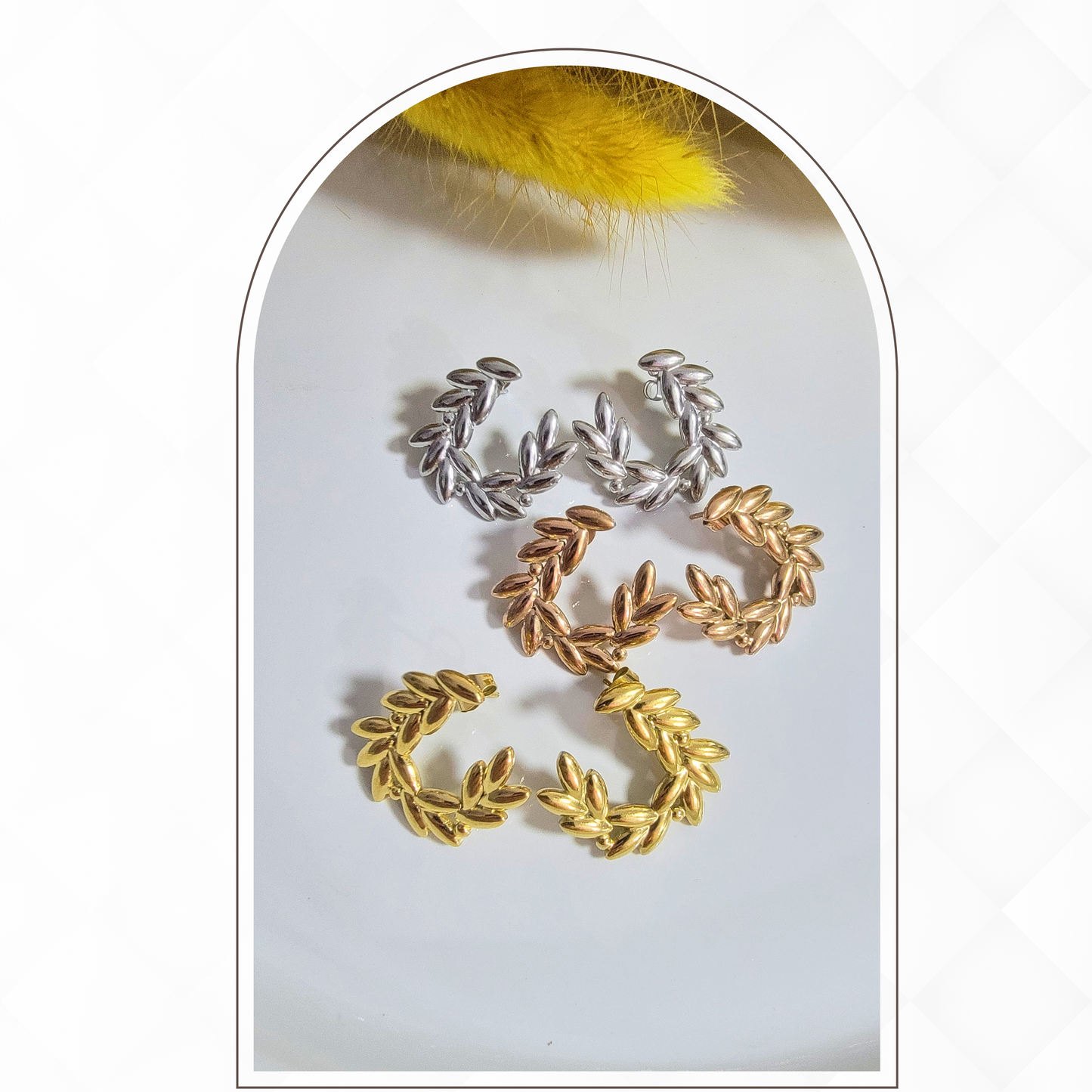 LEAF EARRINGS